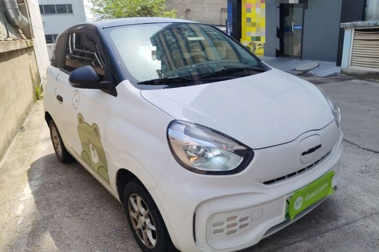 Used Roewe Clever 2022 311km QiQi BoBo Edition Front Right 45 Deg