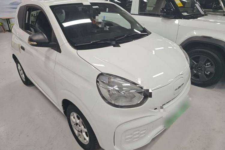Used Roewe Clever 2022 311km QiQi BoBo Edition Front Right 45 Deg