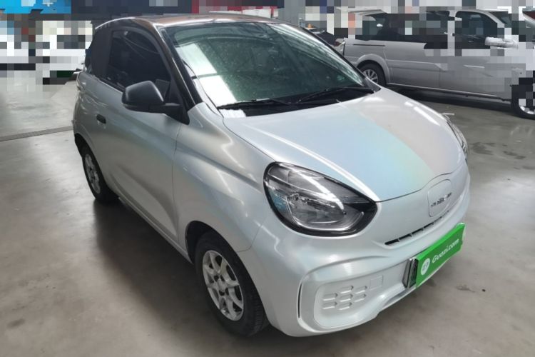 Used Roewe Clever 2022 311km QiQi BoBo Edition Front Right 45 Deg
