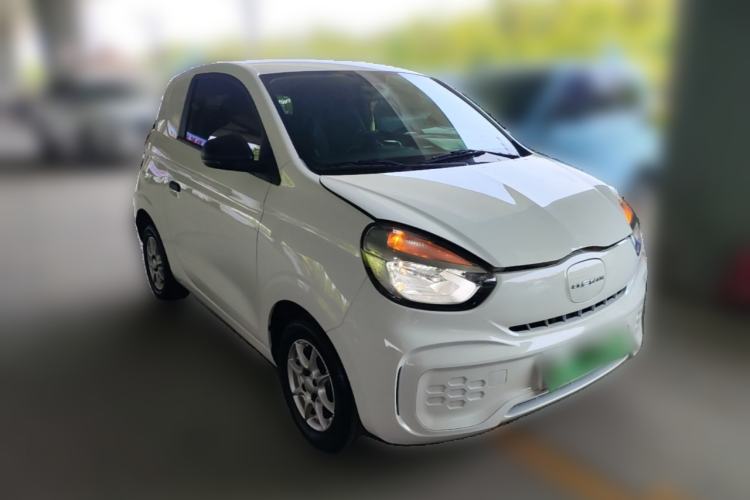 Used Roewe Clever 2022 311km QiQi BoBo Edition Front Right 45 Deg