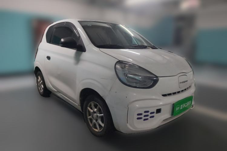 Used Roewe Clever 2022 311km QiQi BoBo Edition Front Right 45 Deg