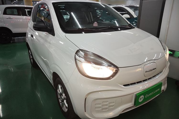 Used Roewe Clever 2022 311km QiQi BoBo Edition Front Right 45 Deg