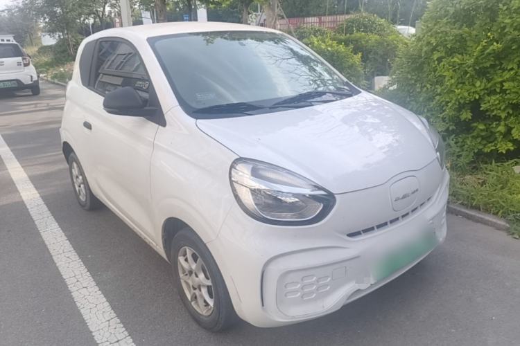 Used Roewe Clever 2022 311km QiQi BoBo Edition Front Right 45 Deg