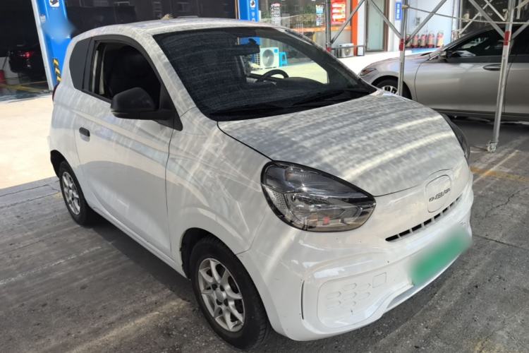 Used Roewe Clever 2022 311km QiQi BoBo Edition Front Right 45 Deg