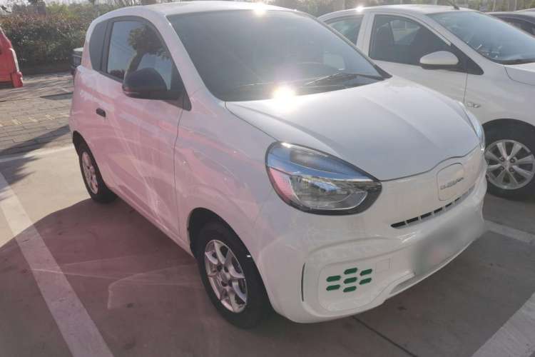 Used Roewe Clever 2022 311km QiQi BoBo Edition Front Right 45 Deg