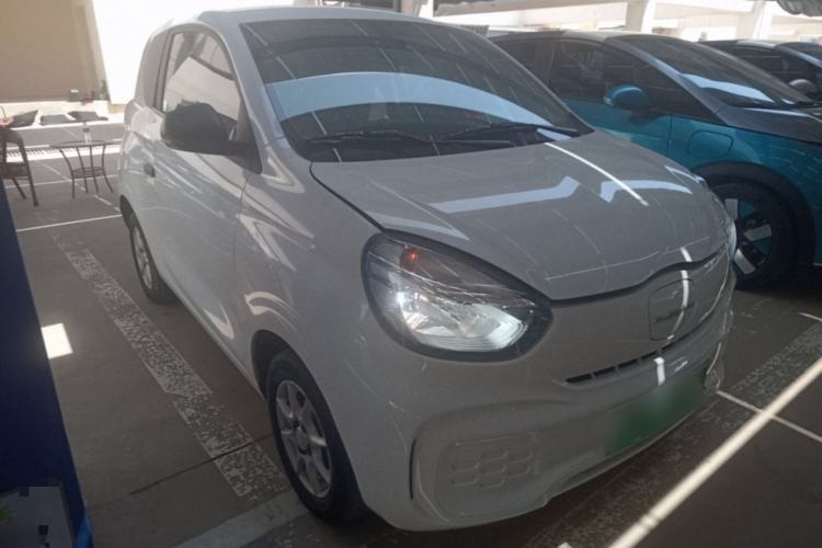 Used Roewe Clever 2022 311km QiQi BoBo Edition Front Right 45 Deg
