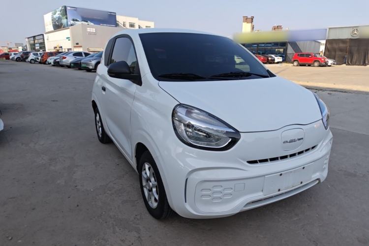 Used Roewe Clever 2022 311km QiQi BoBo Edition Front Right 45 Deg