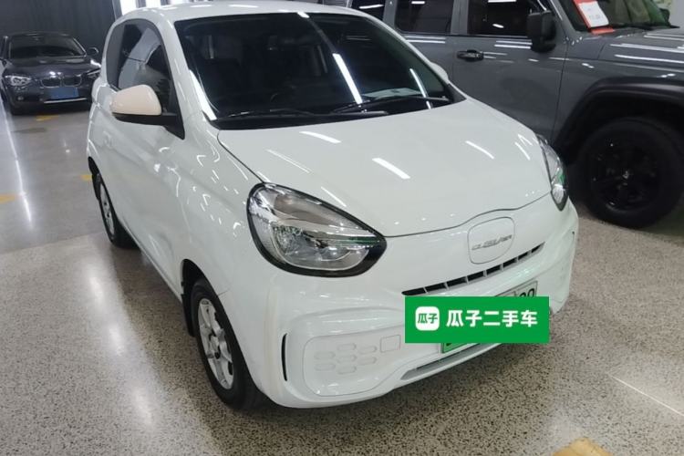 Used Roewe Clever 2022 311km QiQi BoBo Edition Front Right 45 Deg