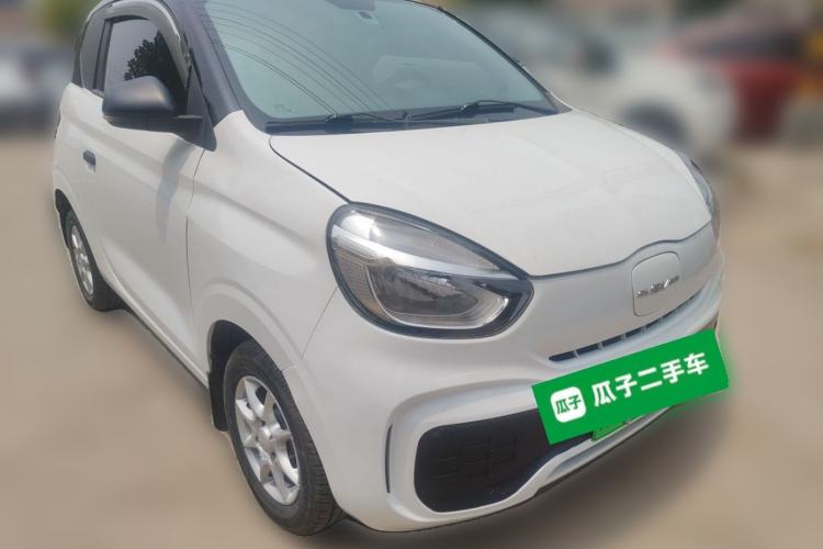 Used Roewe Clever 2022 311km QiQi BoBo Edition Front Right 45 Deg