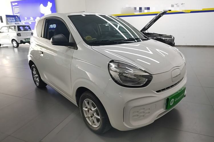 Used Roewe Clever 2022 311km QiQi BoBo Edition Front Right 45 Deg