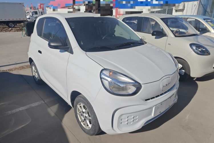 Used Roewe Clever 2022 311km QiQi BoBo Edition Front Right 45 Deg