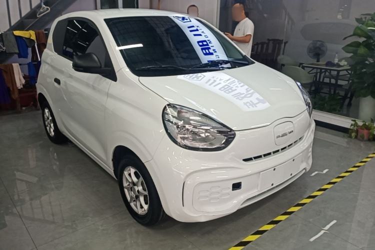 Used Roewe Clever 2022 311km QiQi BoBo Edition Front Right 45 Deg