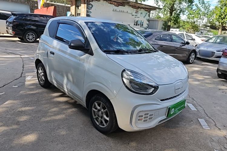 Used Roewe Clever 2022 311km QiQi BoBo Edition Front Right 45 Deg