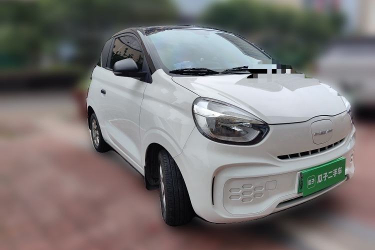 Used Roewe Clever 2022 311km QiQi BoBo Edition Front Right 45 Deg