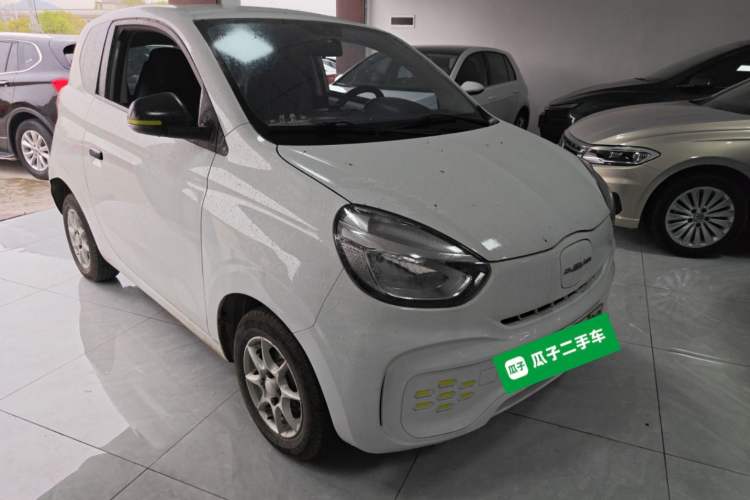Used Roewe Clever 2022 311km QiQi BoBo Edition Front Right 45 Deg