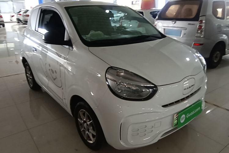 Used Roewe Clever 2022 311km QiQi BoBo Edition Front Right 45 Deg