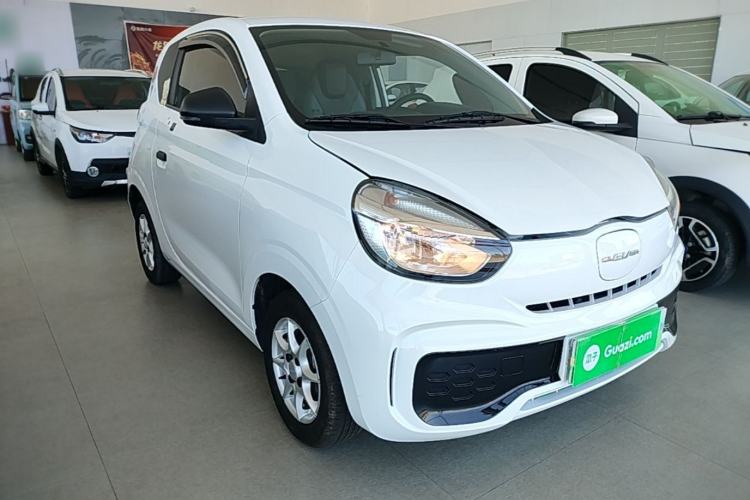 Used Roewe Clever 2022 311km QiQi BoBo Edition Front Right 45 Deg