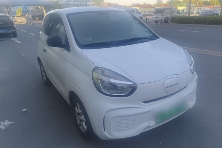 Used Roewe Clever 2022 311km QiQi BoBo Edition Front Right 45 Deg