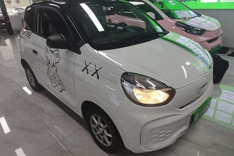 Used Roewe Clever 2022 311km QiQi BoBo Edition Front Right 45 Deg