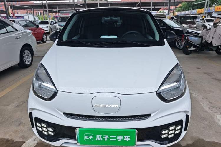 Used Roewe Clever 2022 311km QiQi BoBo Edition Front