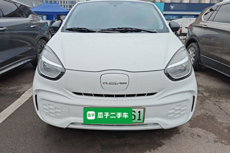 Used Roewe Clever 2022 311km QiQi BoBo Edition Front