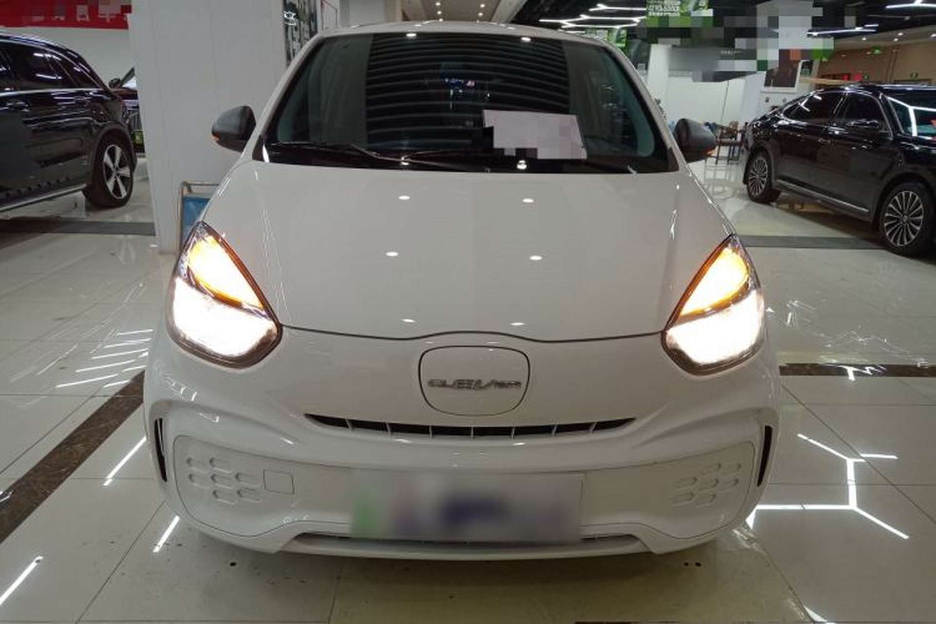 Used Roewe Clever 2022 311km QiQi BoBo Edition Front