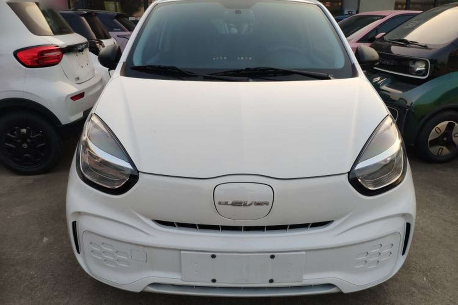 Used Roewe Clever 2022 311km QiQi BoBo Edition Front