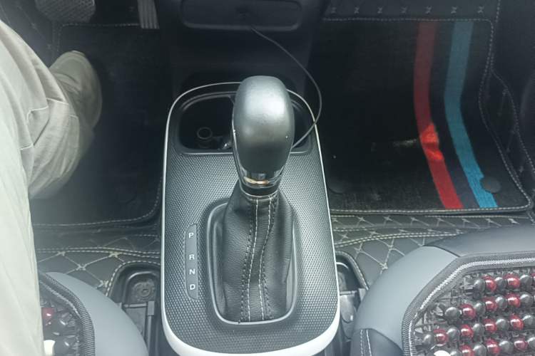 Used Roewe Clever 2022 311km QiQi BoBo Edition Gear Lever