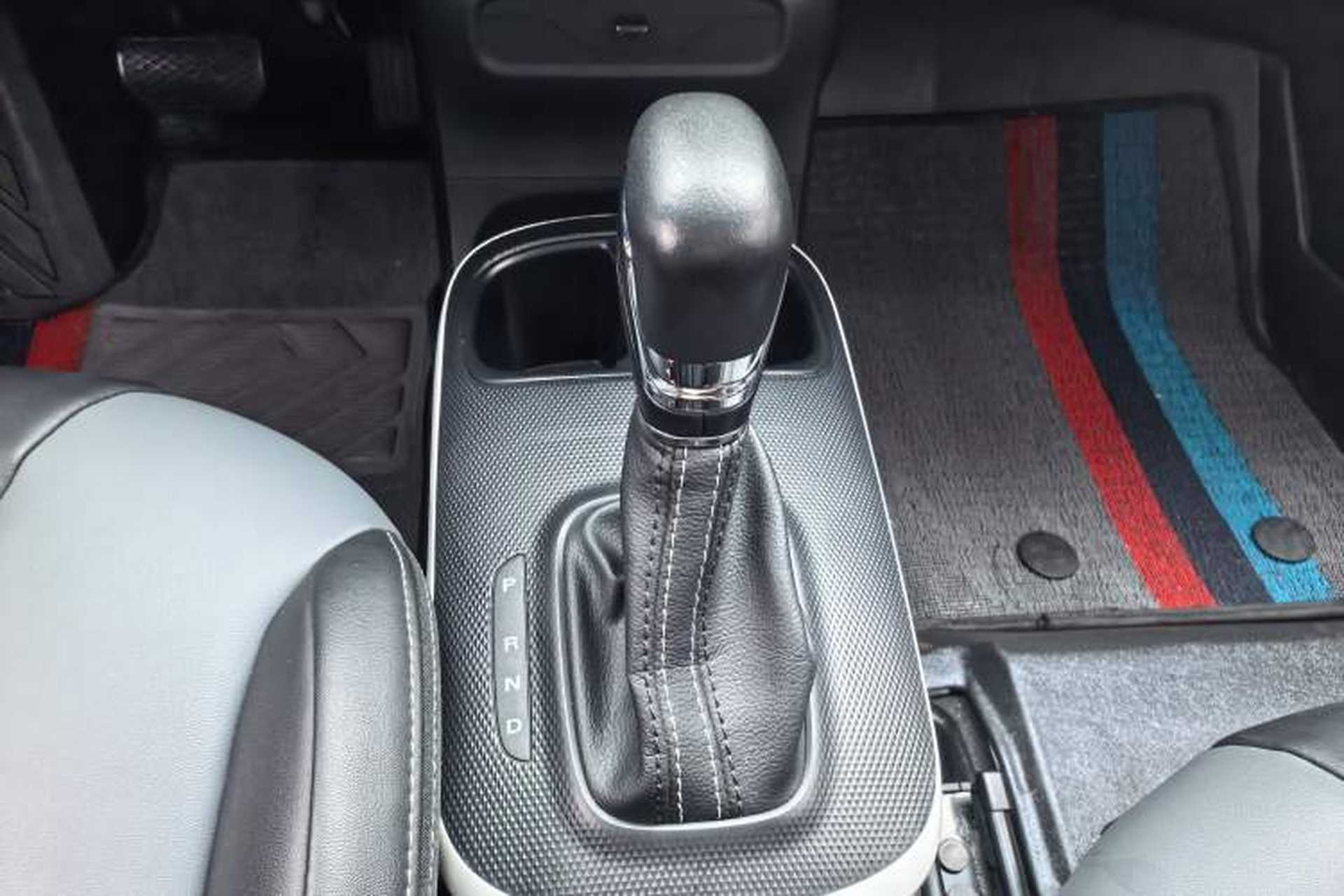 Used Roewe Clever 2022 311km QiQi BoBo Edition Gear Lever