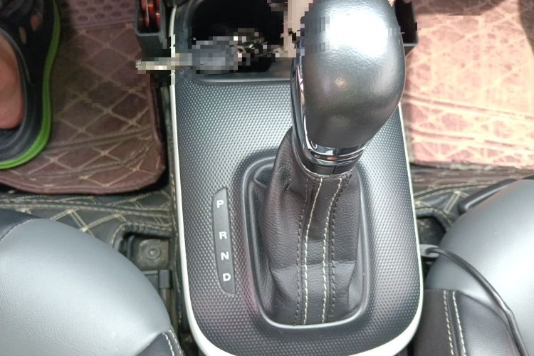 Used Roewe Clever 2022 311km QiQi BoBo Edition Gear Lever