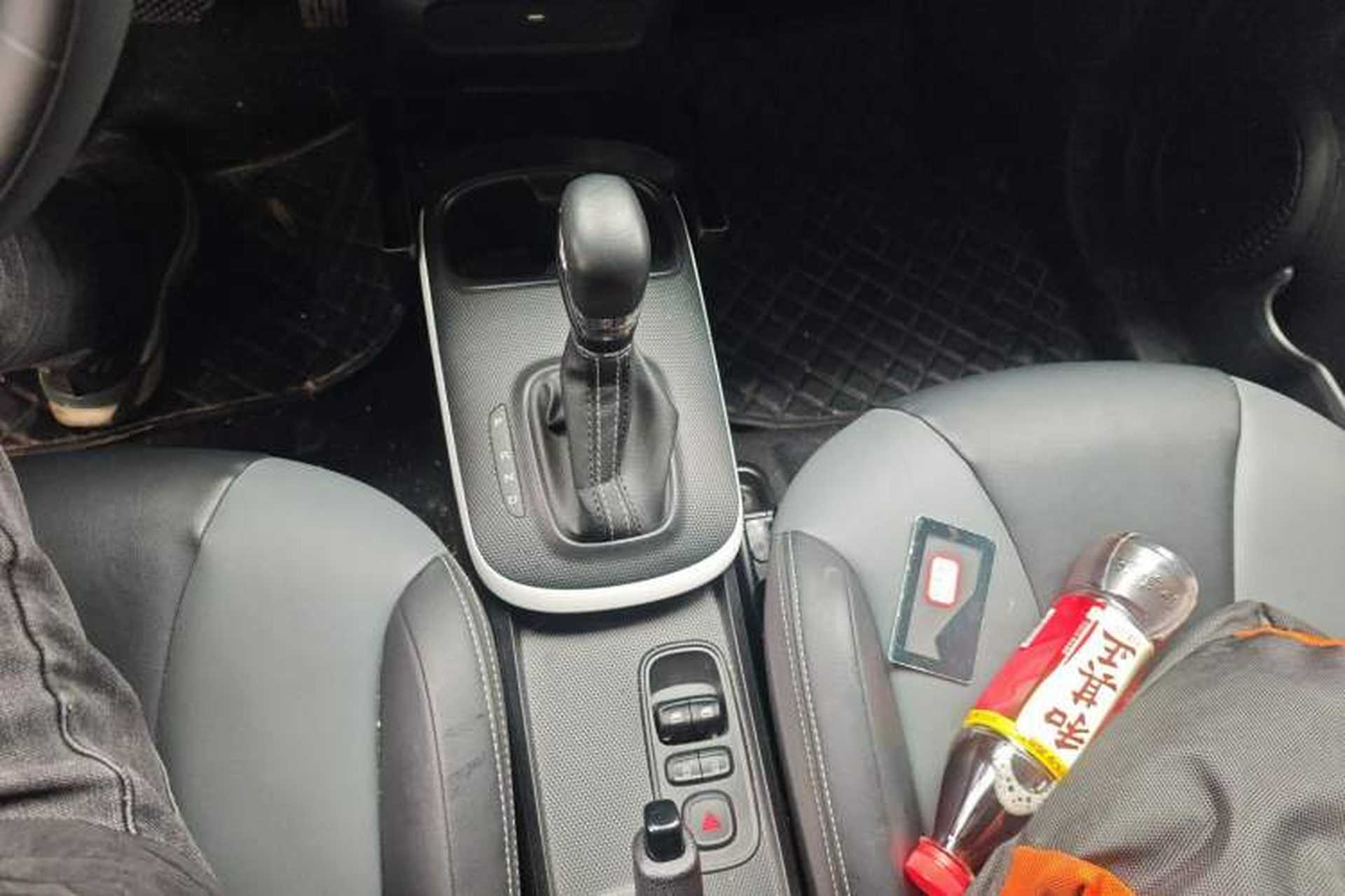 Used Roewe Clever 2022 311km QiQi BoBo Edition Gear Lever