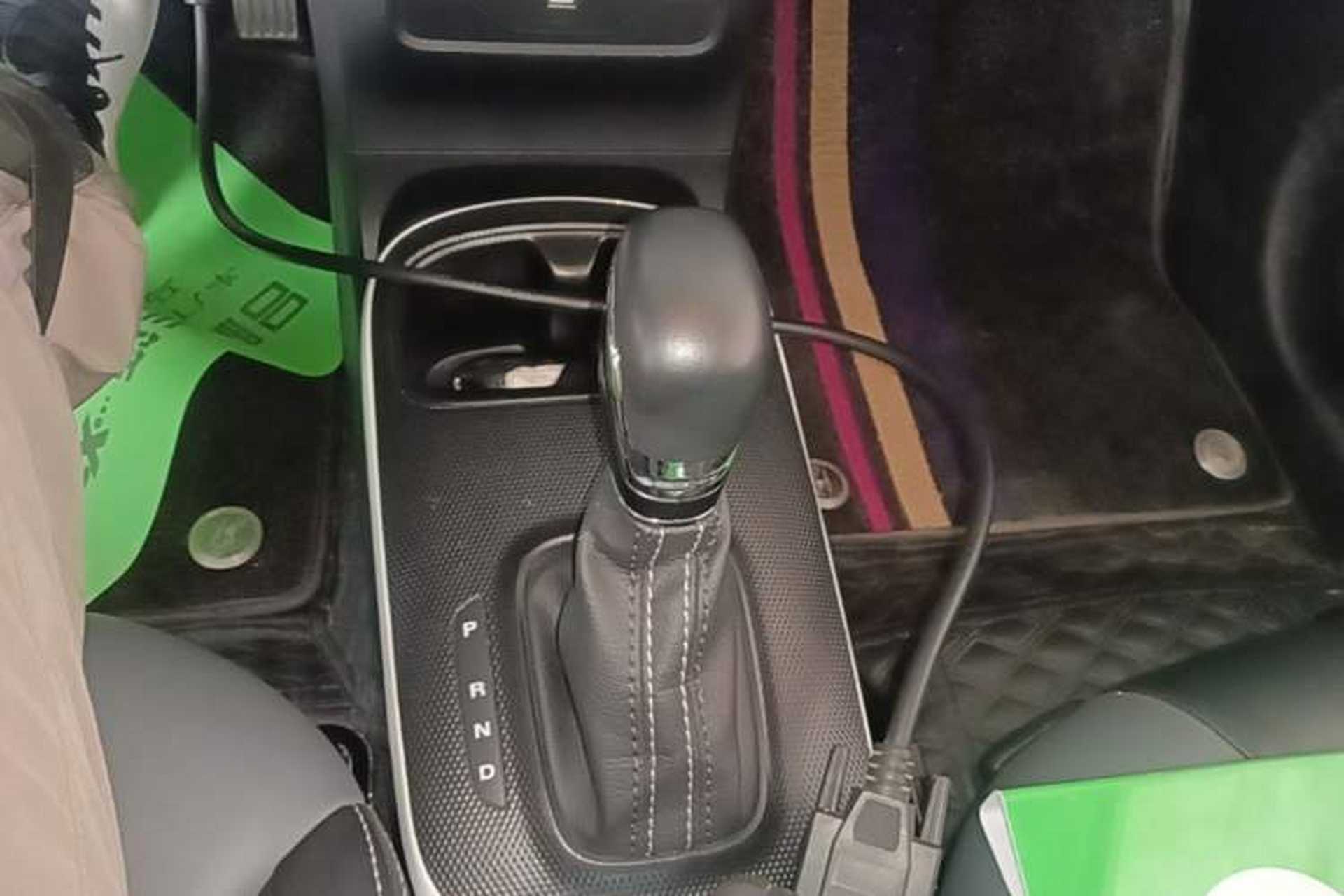 Used Roewe Clever 2022 311km QiQi BoBo Edition Gear Lever