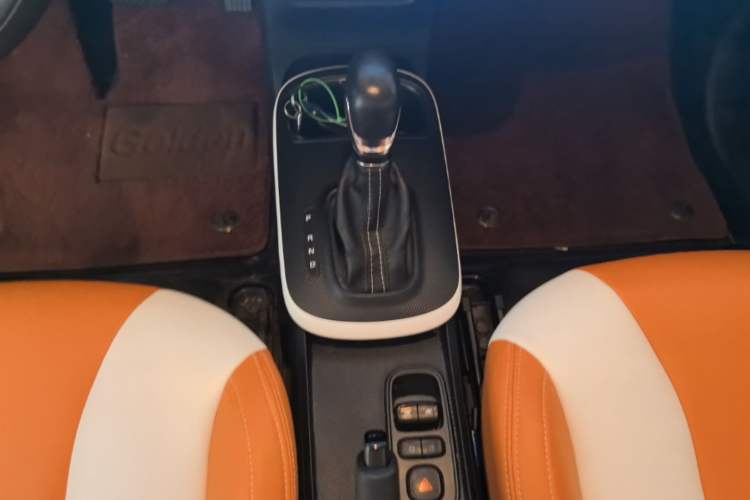Used Roewe Clever 2022 311km QiQi BoBo Edition Gear Lever
