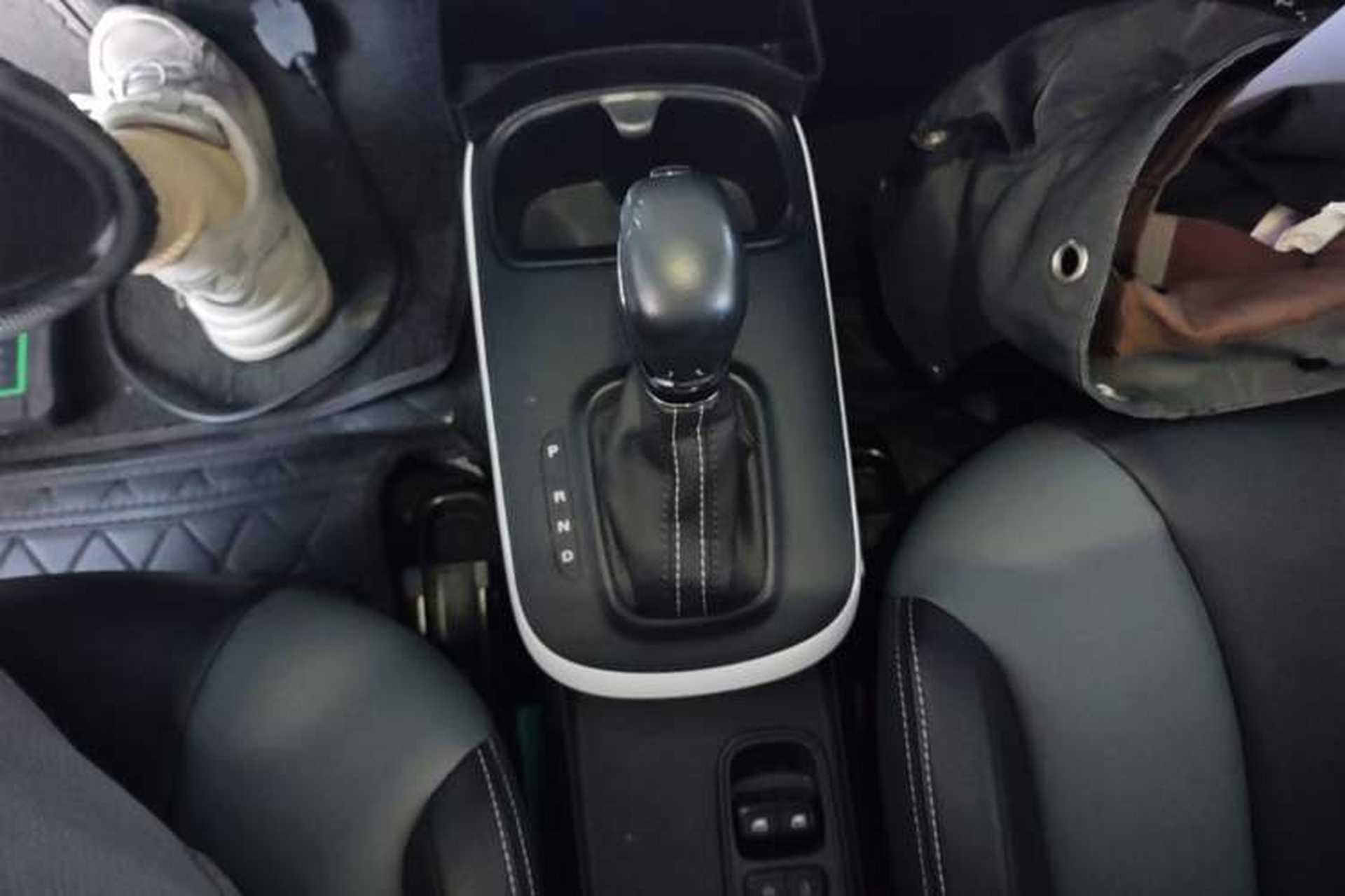 Used Roewe Clever 2022 311km QiQi BoBo Edition Gear Lever
