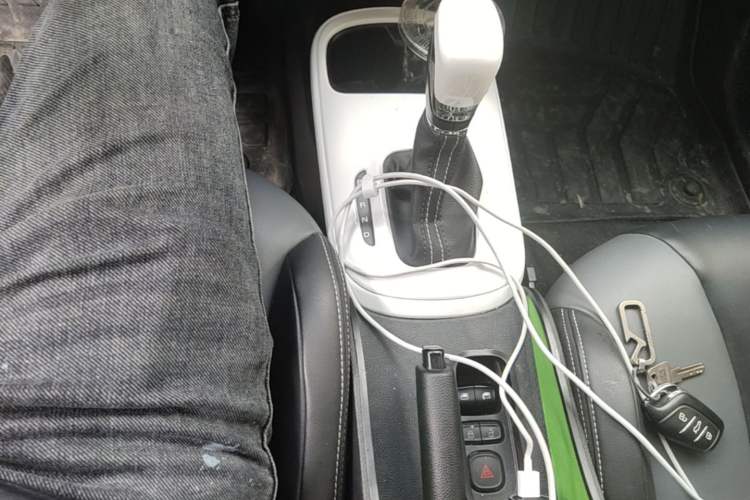 Used Roewe Clever 2022 311km QiQi BoBo Edition Gear Lever