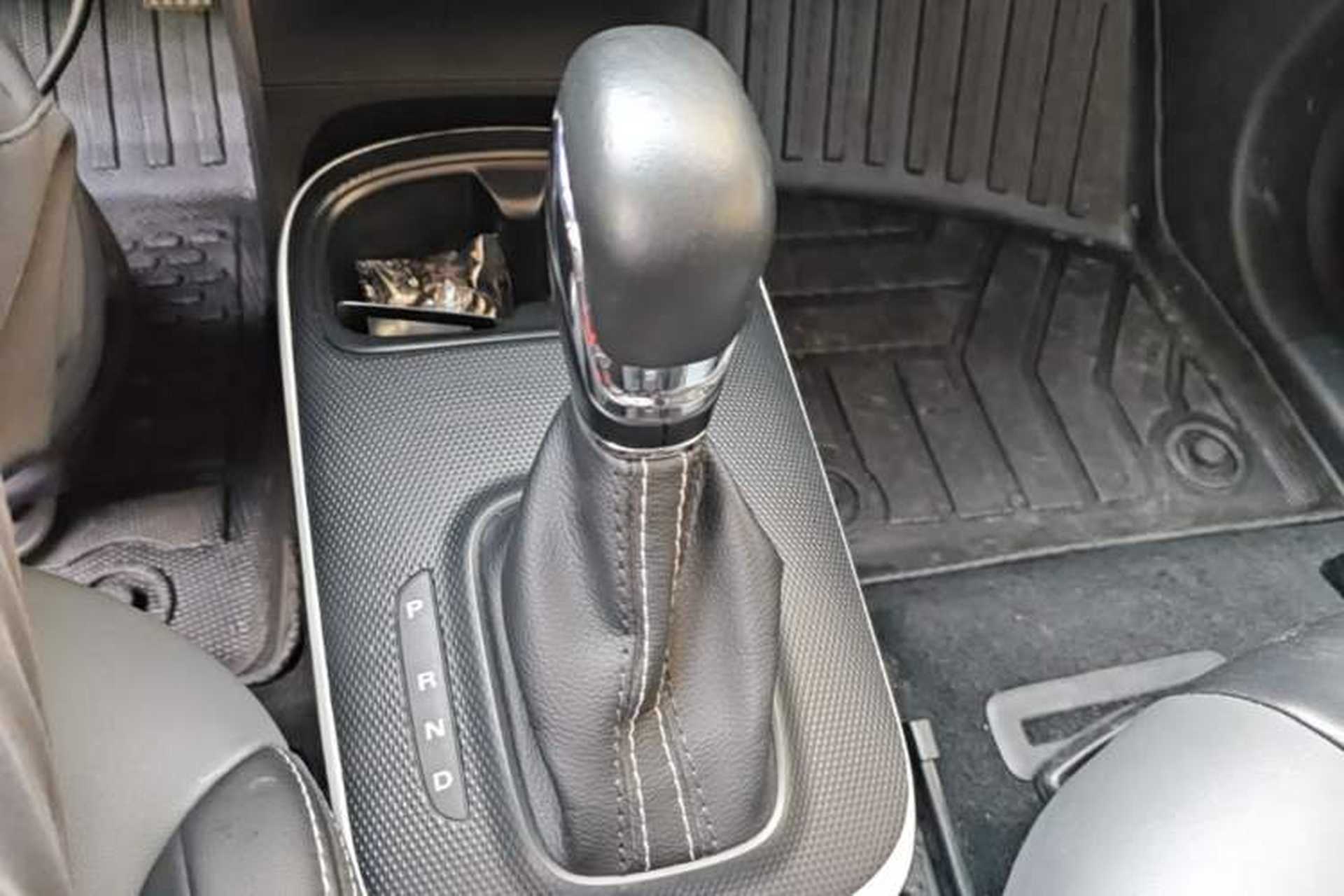 Used Roewe Clever 2022 311km QiQi BoBo Edition Gear Lever