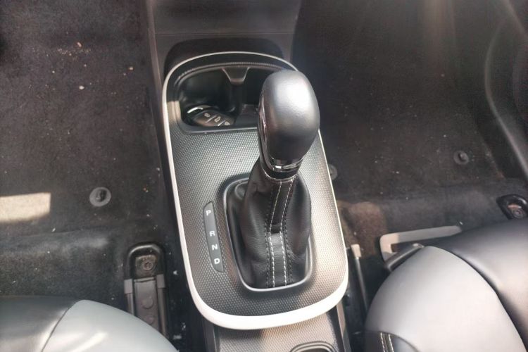 Used Roewe Clever 2022 311km QiQi BoBo Edition Gear Lever