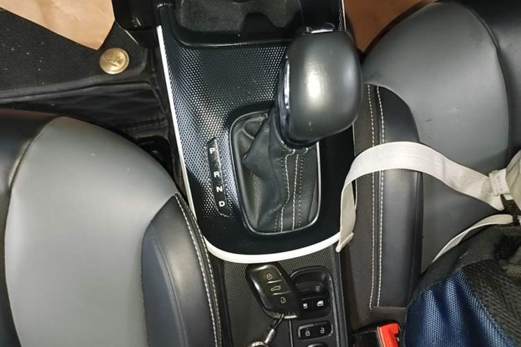 Used Roewe Clever 2022 311km QiQi BoBo Edition Gear Lever
