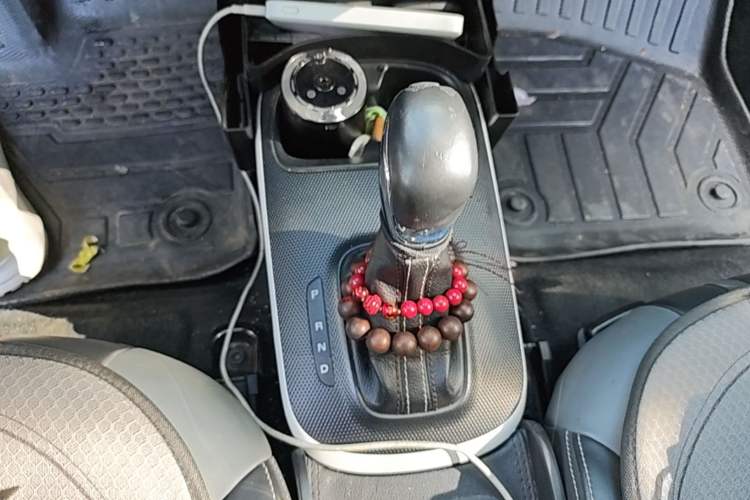 Used Roewe Clever 2022 311km QiQi BoBo Edition Gear Lever