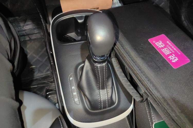 Used Roewe Clever 2022 311km QiQi BoBo Edition Gear Lever