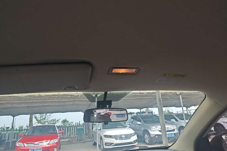 Used Roewe Clever 2022 311km QiQi BoBo Edition Headliner
