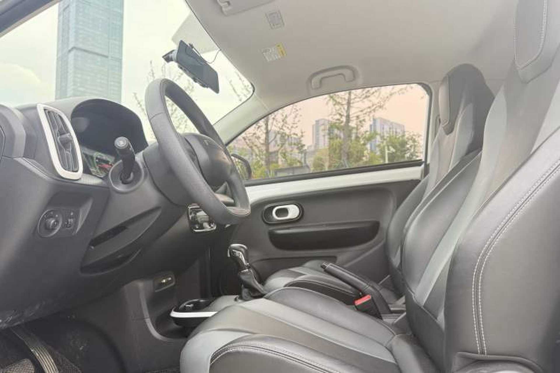 Used Roewe Clever 2022 311km QiQi BoBo Edition Headliner