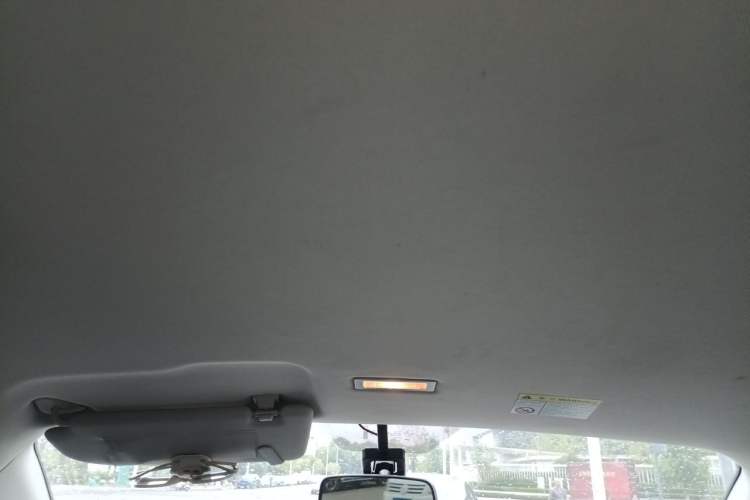 Used Roewe Clever 2022 311km QiQi BoBo Edition Headliner