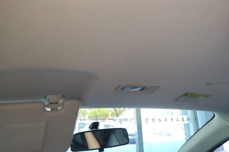 Used Roewe Clever 2022 311km QiQi BoBo Edition Headliner