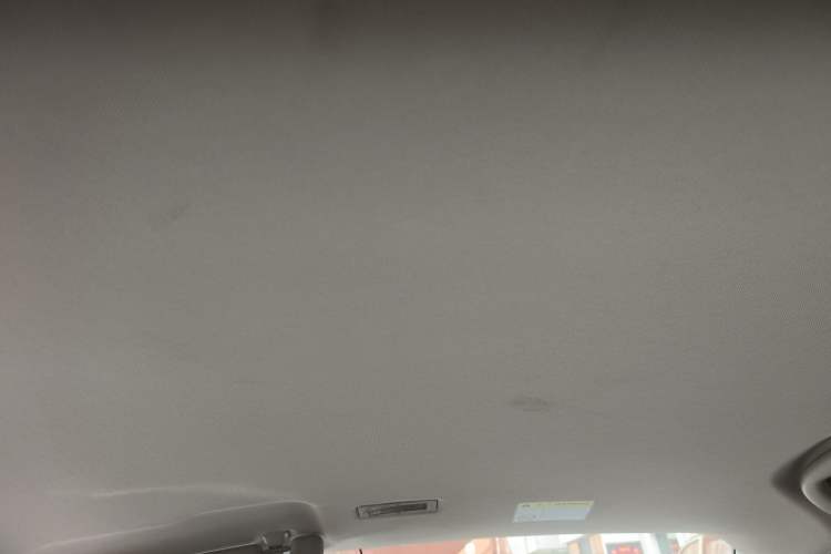 Used Roewe Clever 2022 311km QiQi BoBo Edition Headliner