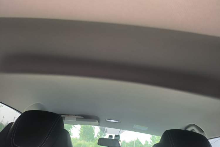 Used Roewe Clever 2022 311km QiQi BoBo Edition Headliner