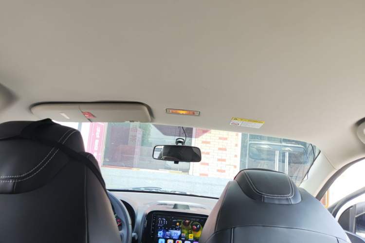 Used Roewe Clever 2022 311km QiQi BoBo Edition Headliner