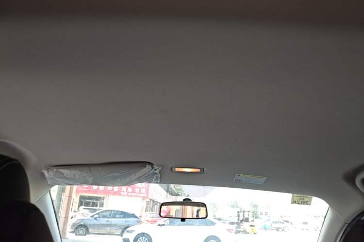 Used Roewe Clever 2022 311km QiQi BoBo Edition Headliner