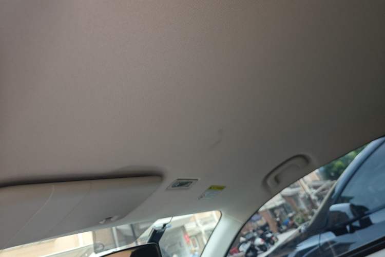 Used Roewe Clever 2022 311km QiQi BoBo Edition Headliner