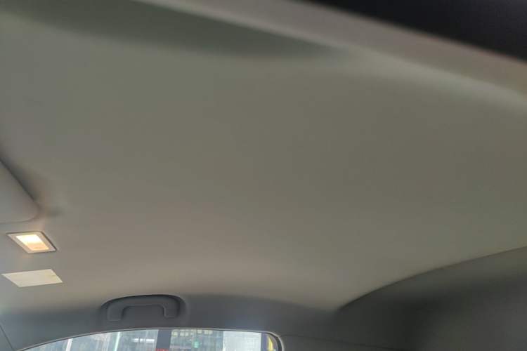 Used Roewe Clever 2022 311km QiQi BoBo Edition Headliner